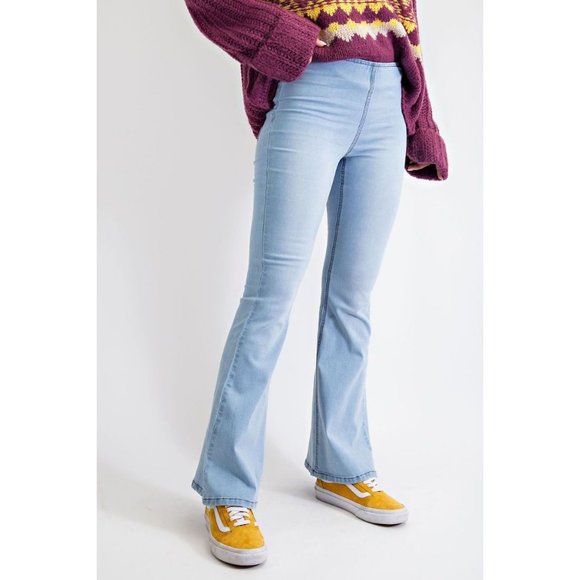 easel Jeans Easel Lt Denim Effortless Pull On Fitted Bell Bottom